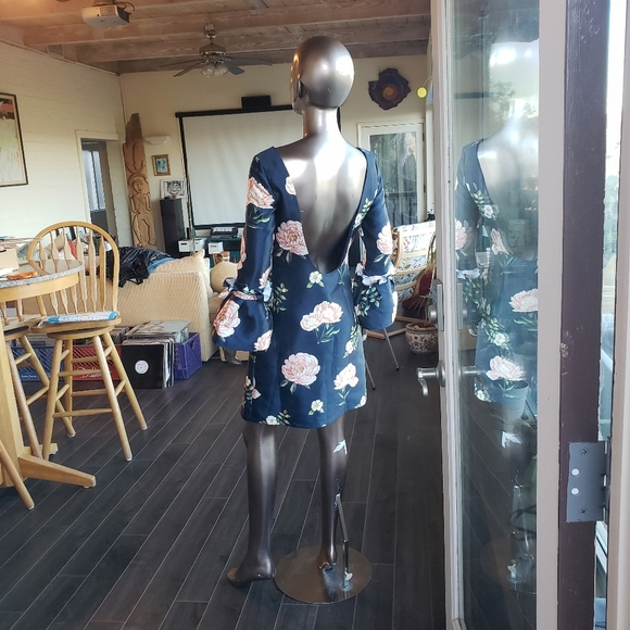 Emily in Paris Inspo: NWT Chi Chi London Tall Dress with Scoop Back - Picture 6 of 10